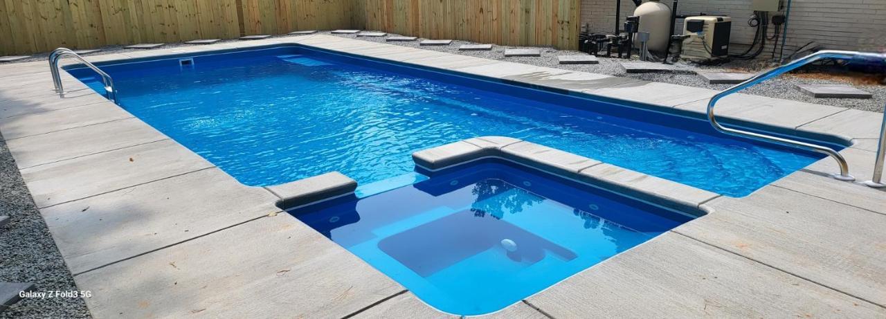Rare Find! Private Heated Pool & Spa - Entire Home Near Atl City Center แอตแลนตา ภายนอก รูปภาพ
